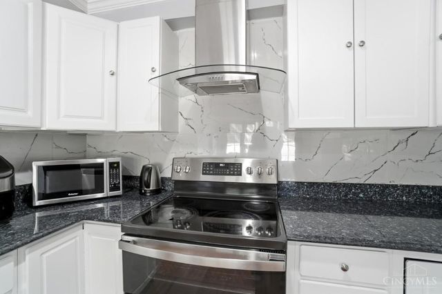 5081 Parkside Drive, Mason, OH 45040