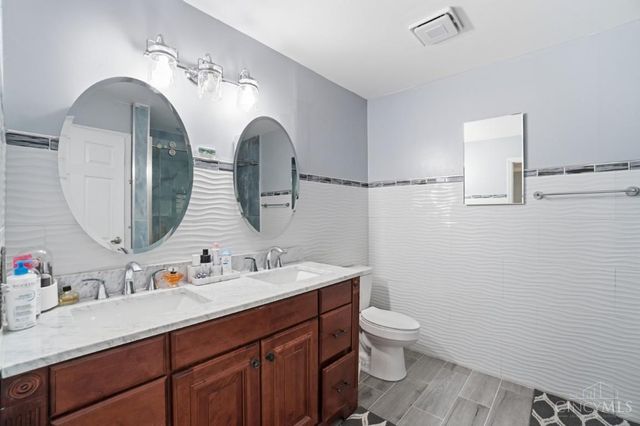 5081 Parkside Drive, Mason, OH 45040