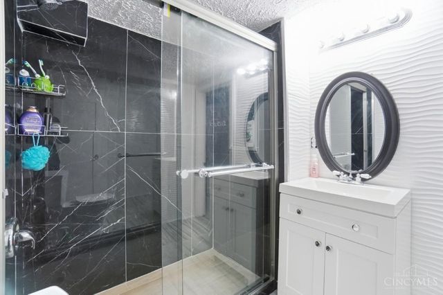 5081 Parkside Drive, Mason, OH 45040
