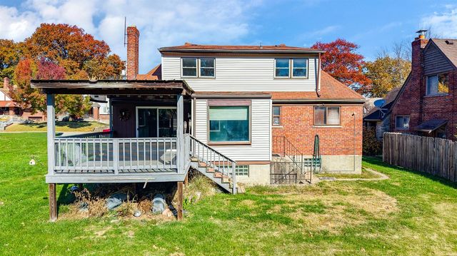 3239 Pickbury Drive, Cincinnati, OH 45211