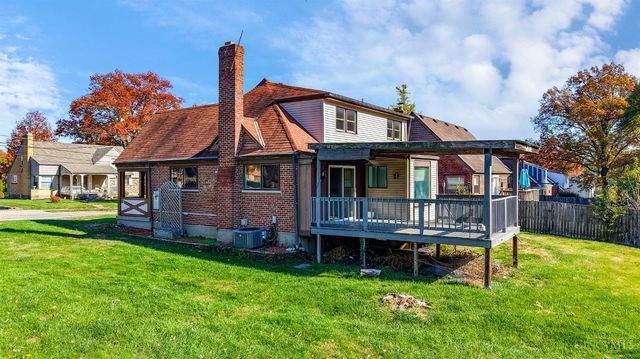 3239 Pickbury Drive, Cincinnati, OH 45211