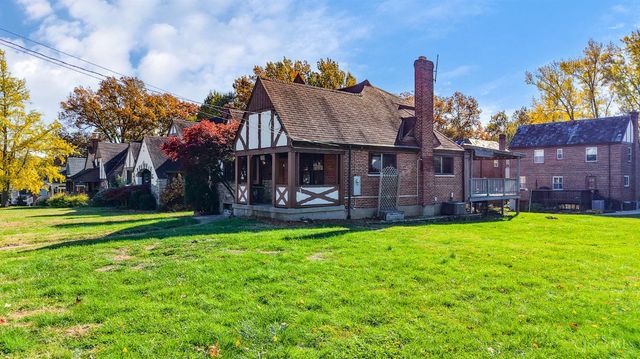 3239 Pickbury Drive, Cincinnati, OH 45211