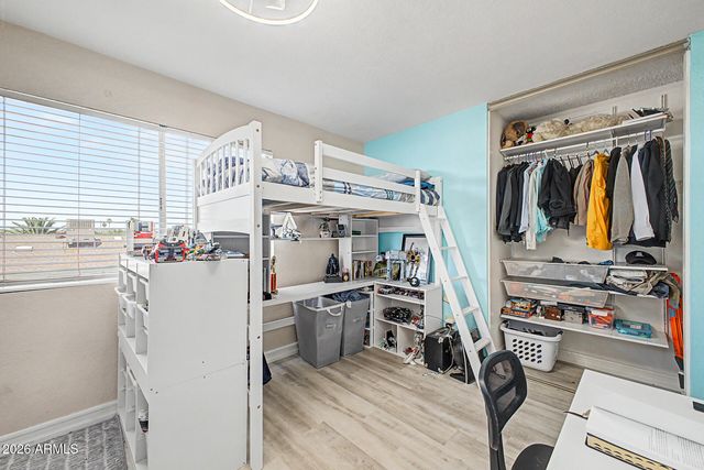 5240 W GARDEN Drive, Glendale, AZ 85304