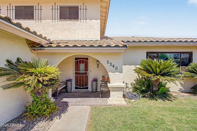 5240 W GARDEN Drive, Glendale, AZ 85304