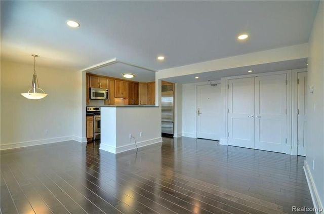 411 S Old Woodward Avenue 1001, Birmingham, MI 48009