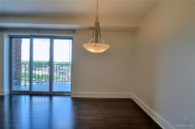 411 S Old Woodward Avenue 1001, Birmingham, MI 48009
