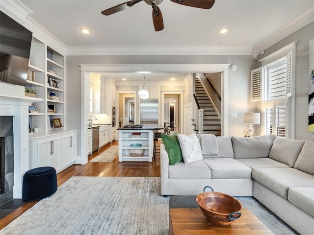 521 W 22nd Street, Houston, TX 77008