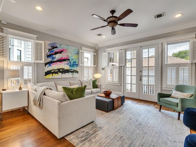 521 W 22nd Street, Houston, TX 77008