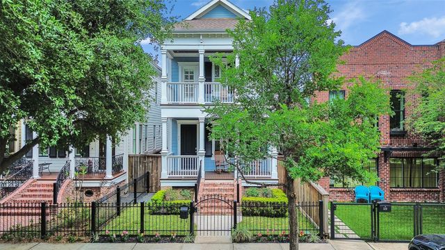 521 W 22nd Street, Houston, TX 77008