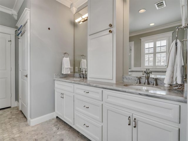 521 W 22nd Street, Houston, TX 77008