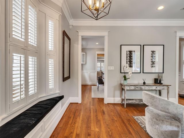 521 W 22nd Street, Houston, TX 77008