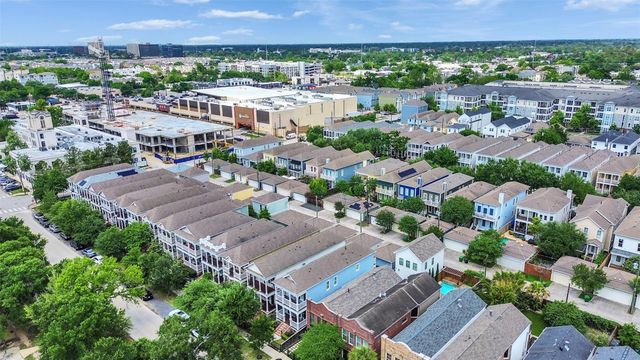 521 W 22nd Street, Houston, TX 77008