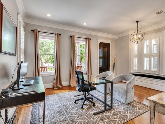 521 W 22nd Street, Houston, TX 77008