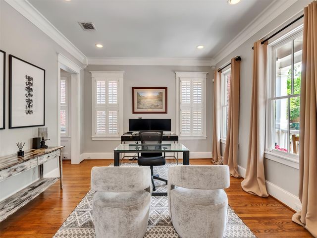 521 W 22nd Street, Houston, TX 77008