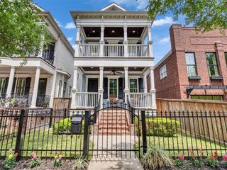 521 W 22nd Street, Houston, TX 77008