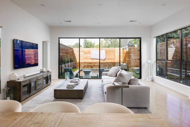 6804 Webster Street, Dallas, TX 75209