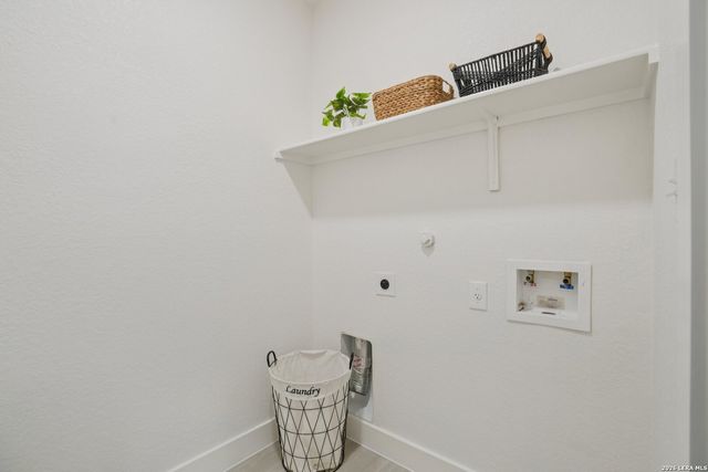 12147 Sugarberry, San Antonio, TX 78253