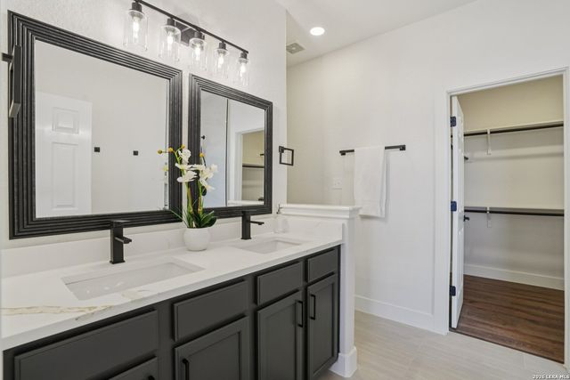 12147 Sugarberry, San Antonio, TX 78253