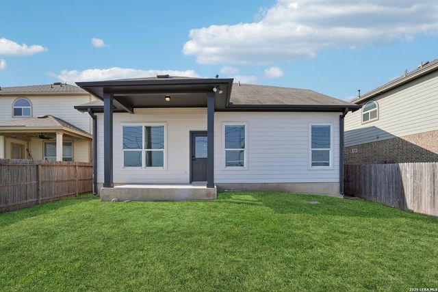 12147 Sugarberry, San Antonio, TX 78253