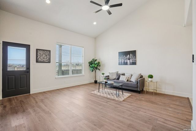 12147 Sugarberry, San Antonio, TX 78253