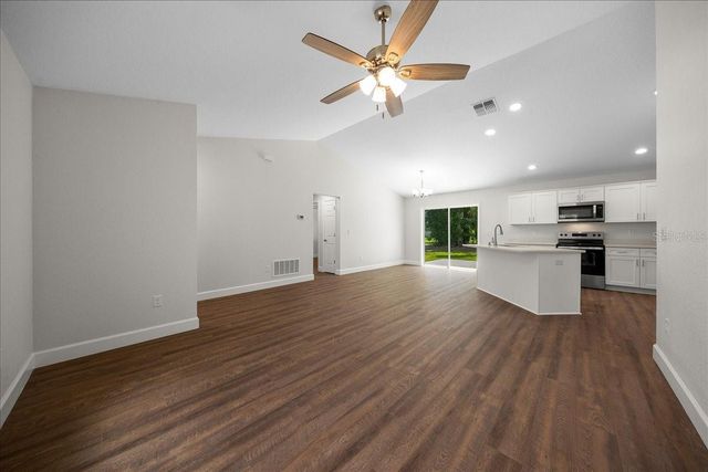 13413 SE 101ST TERRACE, Belleview, FL 34420