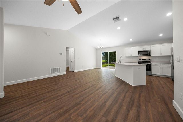 13413 SE 101ST TERRACE, Belleview, FL 34420