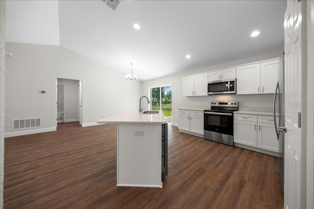 13413 SE 101ST TERRACE, Belleview, FL 34420