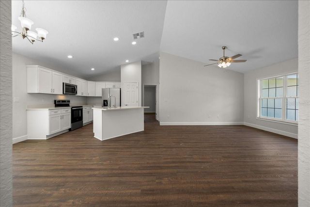 13413 SE 101ST TERRACE, Belleview, FL 34420