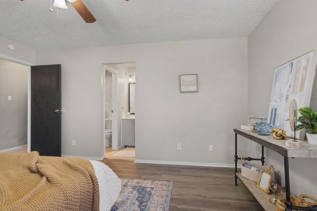 5001 Bama Drive, Arlington, TX 76017