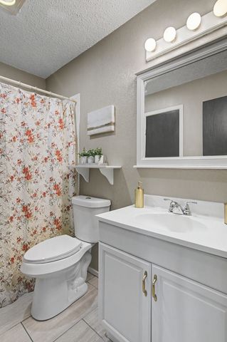 5001 Bama Drive, Arlington, TX 76017