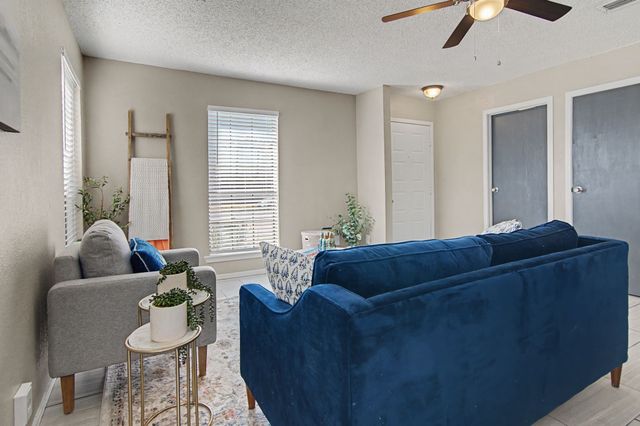 5001 Bama Drive, Arlington, TX 76017