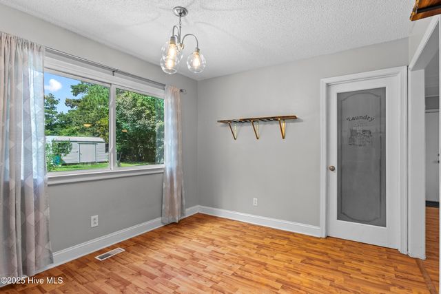 403 Scotsdale Drive, Jacksonville, NC 28546