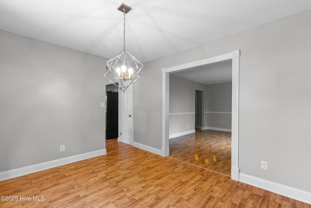 403 Scotsdale Drive, Jacksonville, NC 28546