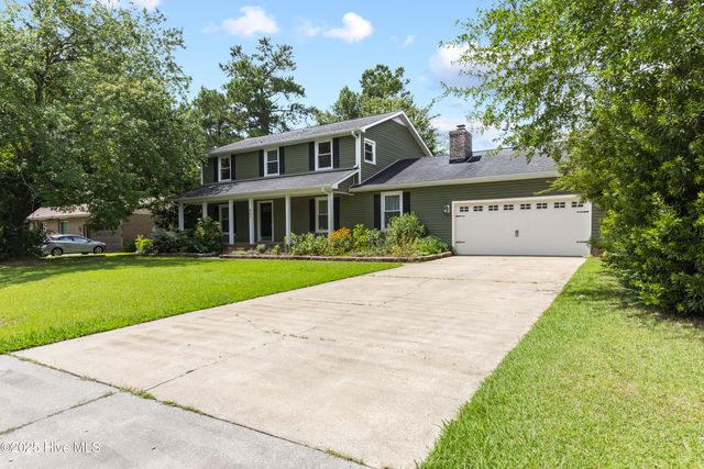 403 Scotsdale Drive, Jacksonville, NC 28546