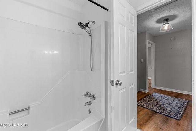 403 Scotsdale Drive, Jacksonville, NC 28546