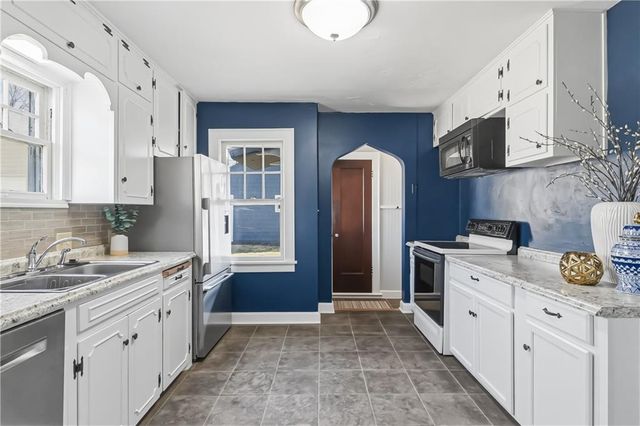 4771 Falmouth Street, Roeland Park, KS 66205