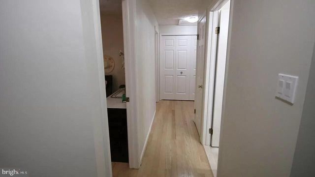 11120 LAKE BREEZE DR, North Potomac, MD 20878