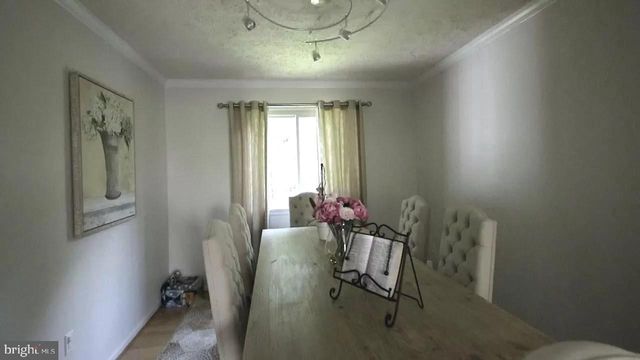 11120 LAKE BREEZE DR, North Potomac, MD 20878