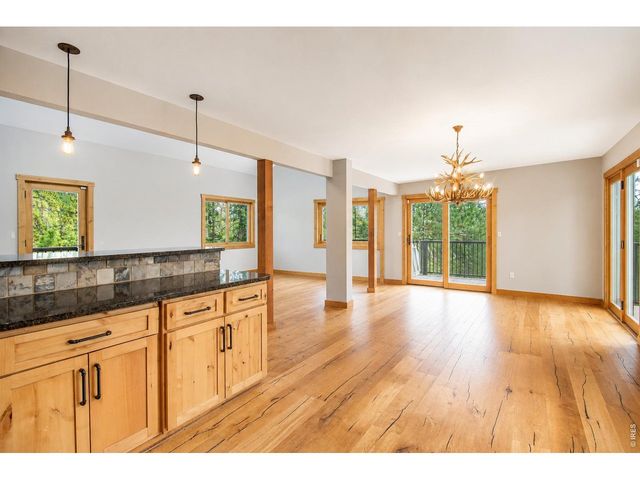 270 Choctaw Rd, Lyons, CO 80540