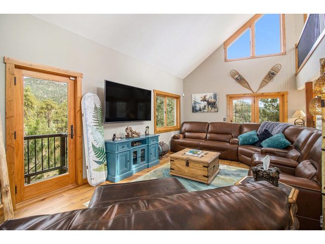 270 Choctaw Rd, Lyons, CO 80540