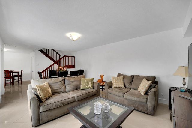 2938 SW 12 Street, Deerfield Beach, FL 33442