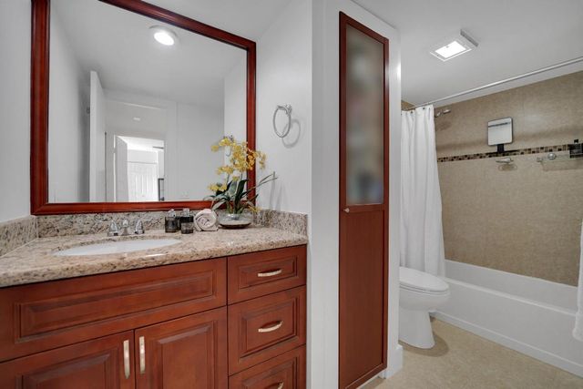 2938 SW 12 Street, Deerfield Beach, FL 33442