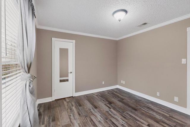 2200 E Trinity Mills Road 616, Carrollton, TX 75006