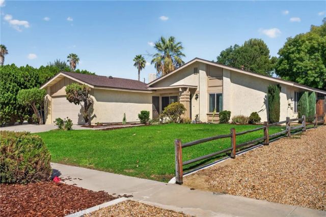 1228 Placer, Redlands, CA 92374