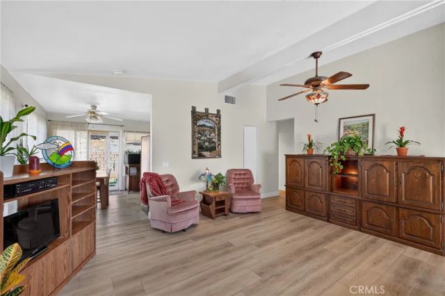 1228 Placer, Redlands, CA 92374