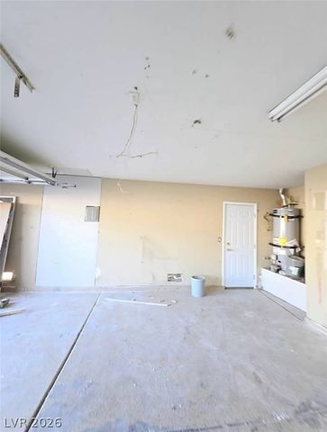 5115 Blossom Avenue, Las Vegas, NV 89142