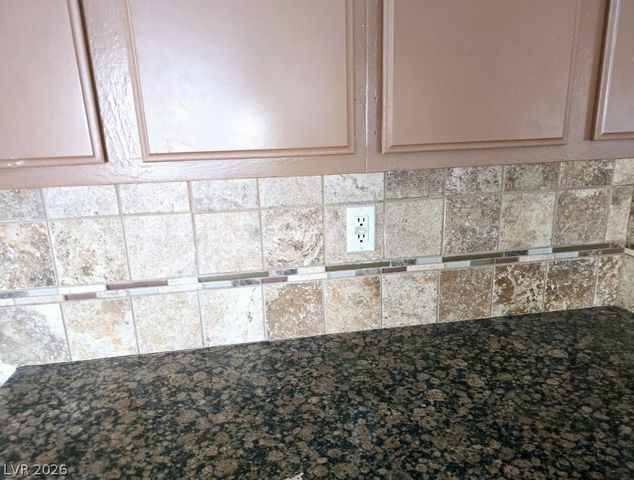 5115 Blossom Avenue, Las Vegas, NV 89142