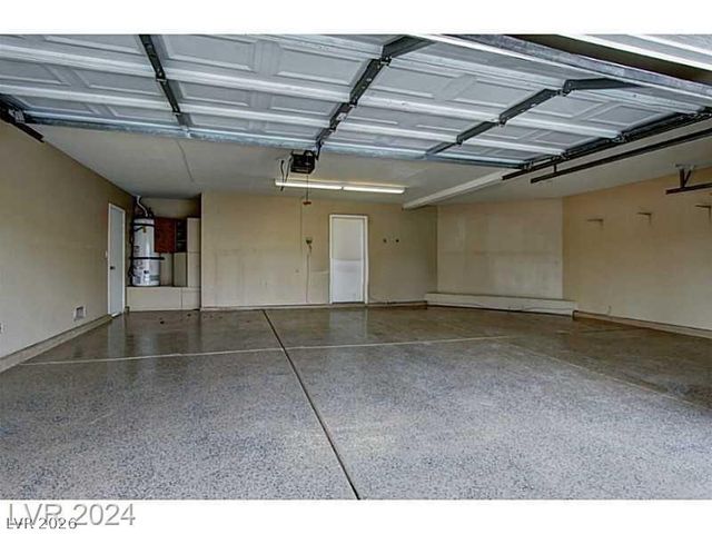 5115 Blossom Avenue, Las Vegas, NV 89142