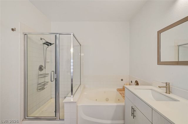 1728 Pacific Castle Place, Las Vegas, NV 89144