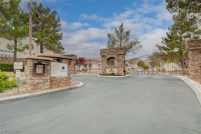 1728 Pacific Castle Place, Las Vegas, NV 89144